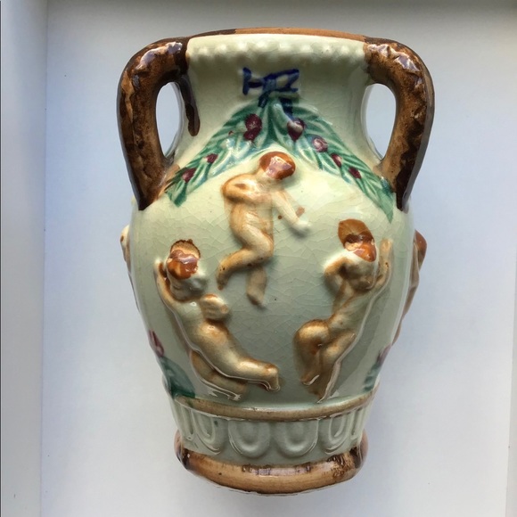 Vintage Small Porcelain Cherub Grecian Vase - Picture 3 of 8